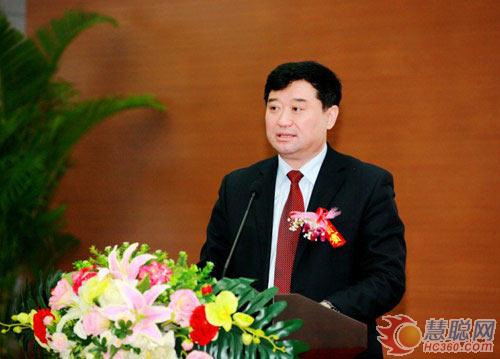 中国工程机械工业协会副会长、秘书长苏子孟致辞